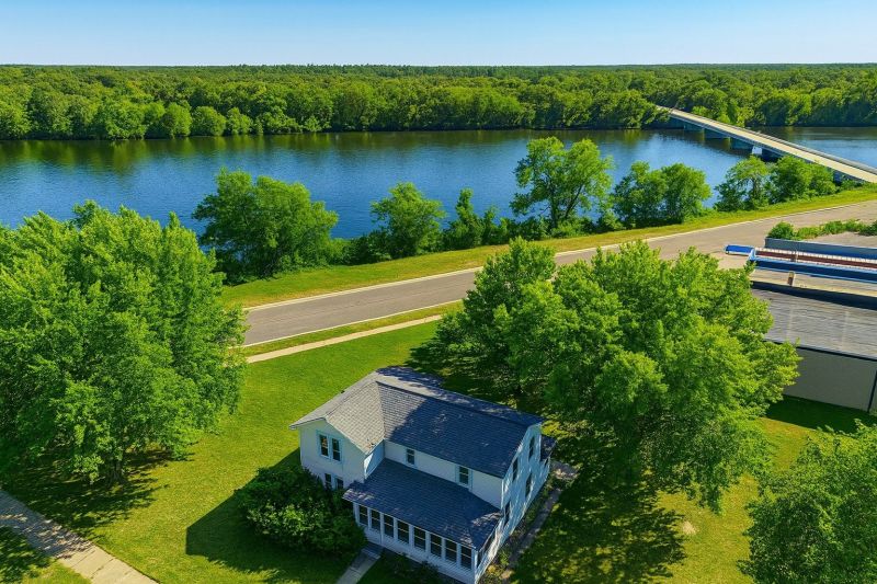 Best Siding Contractors Contractors in Chattanooga, TN