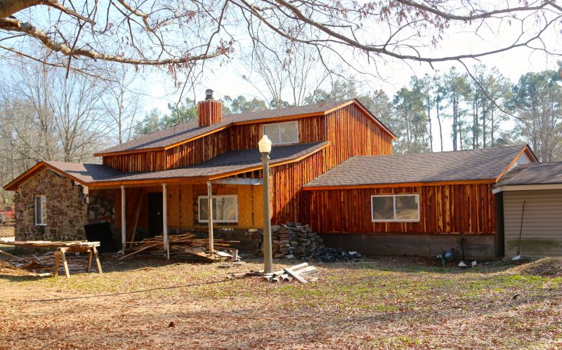 Wood Siding Service detail
